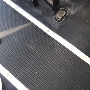 Meet your Posher, Jephte